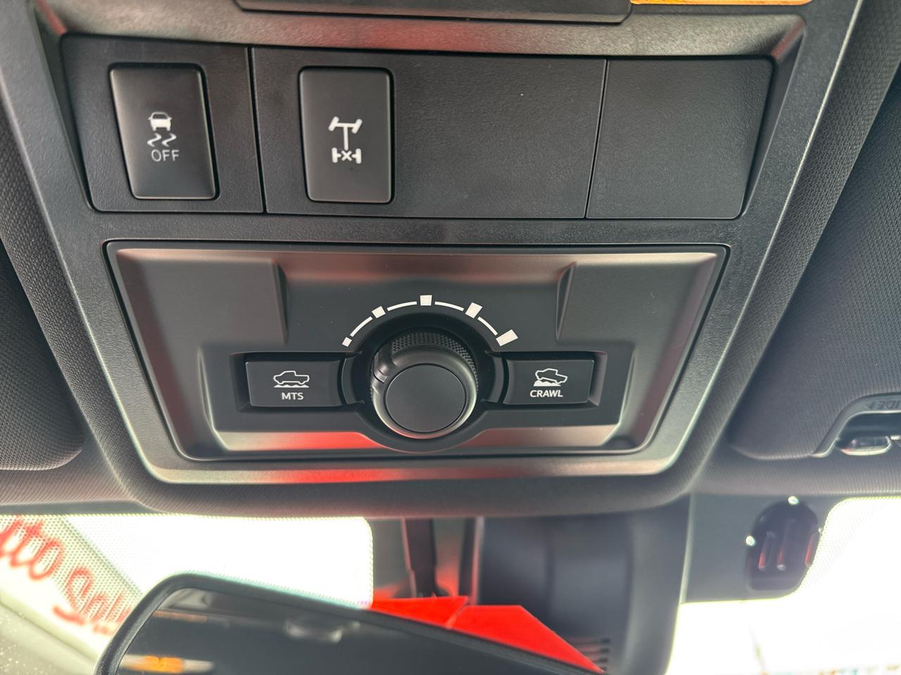 Toyota Tacoma TRD Off Road Double Cab 5' Bed V6 4x4 MT (Natl) 2018