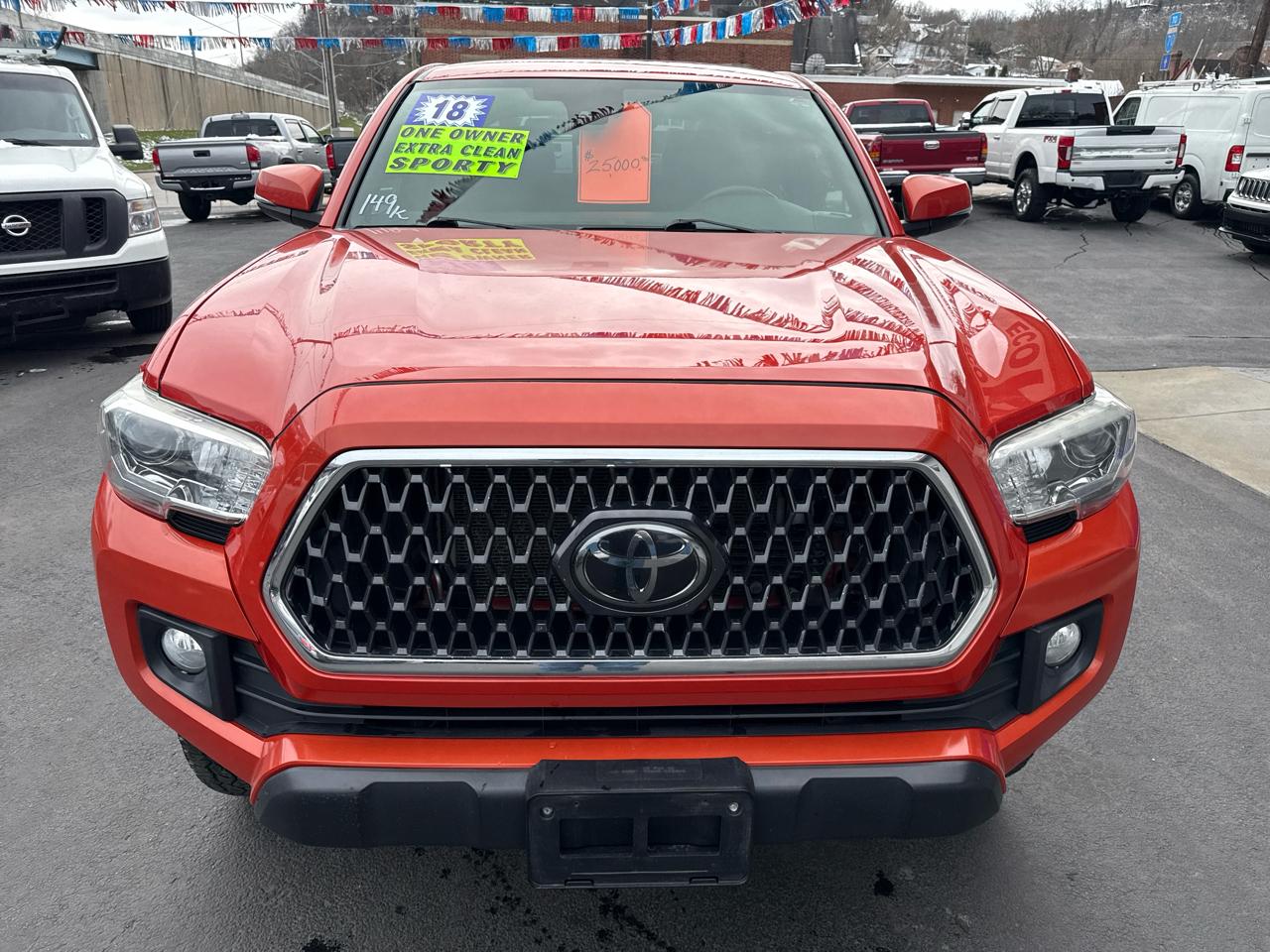 Toyota Tacoma TRD Off Road Double Cab 5' Bed V6 4x4 MT (Natl) 2018