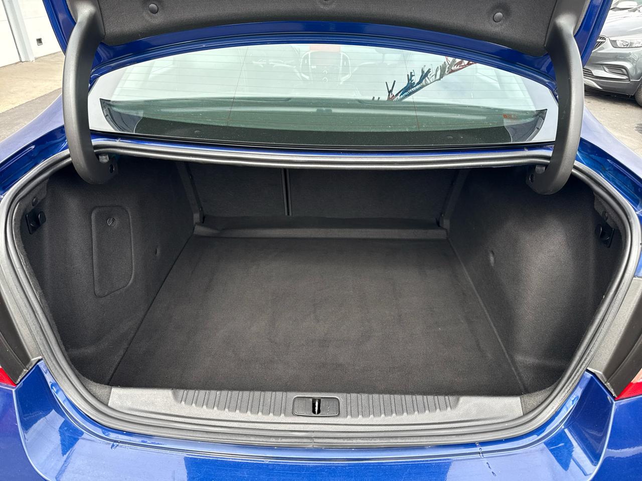 Buick Verano 4dr Sdn Leather Group 2013