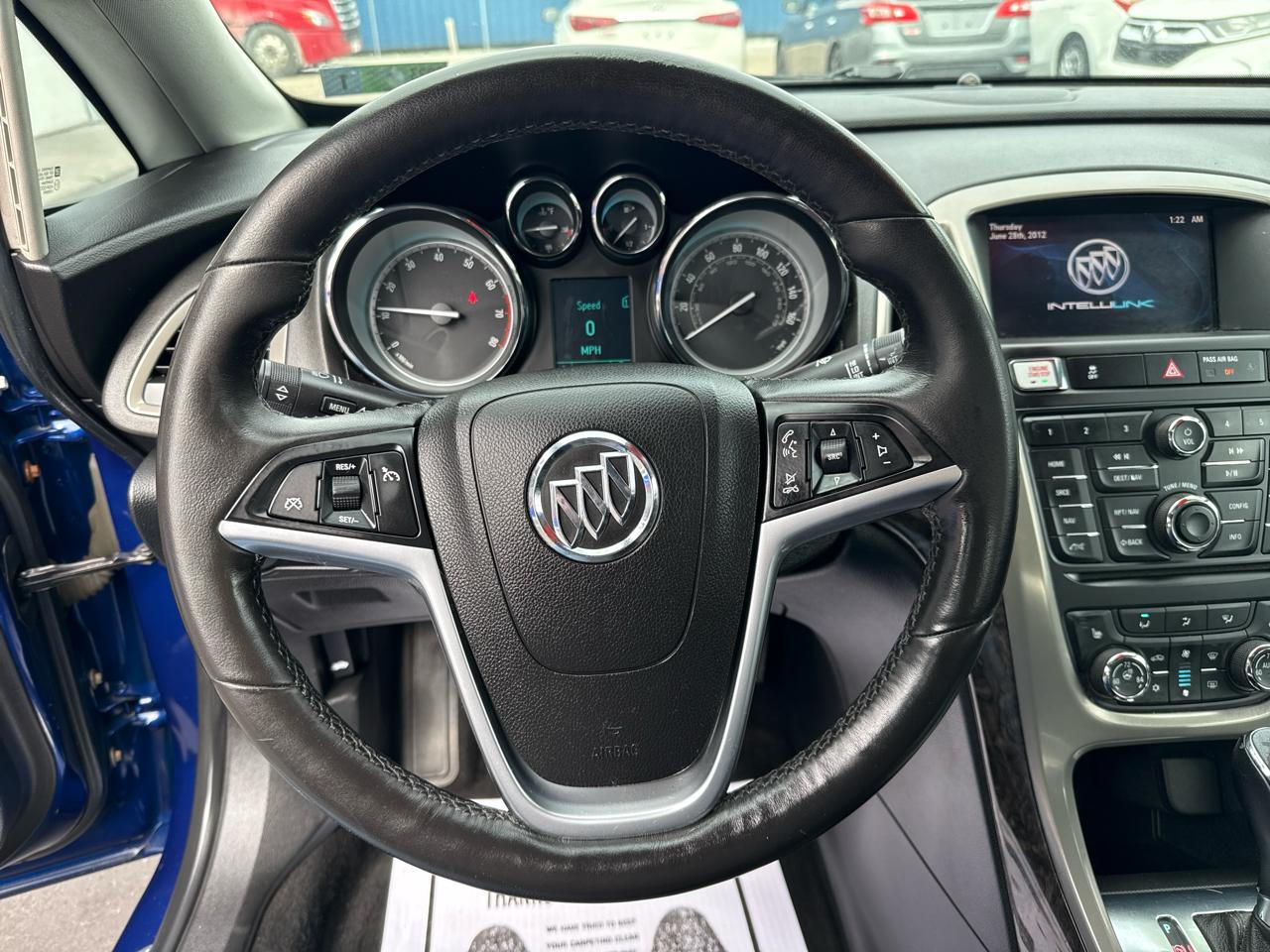 Buick Verano 4dr Sdn Leather Group 2013