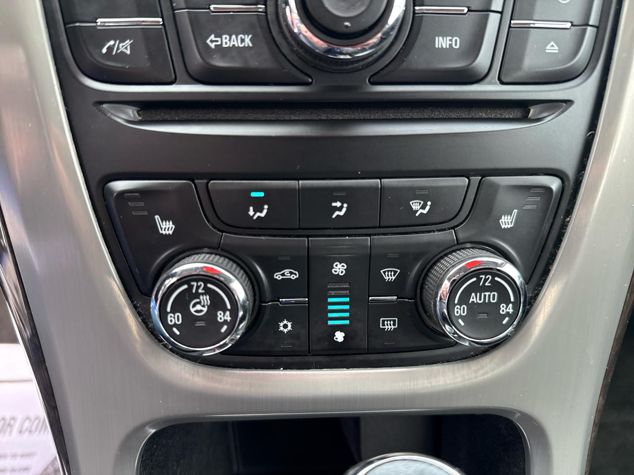 Buick Verano 4dr Sdn Leather Group 2013