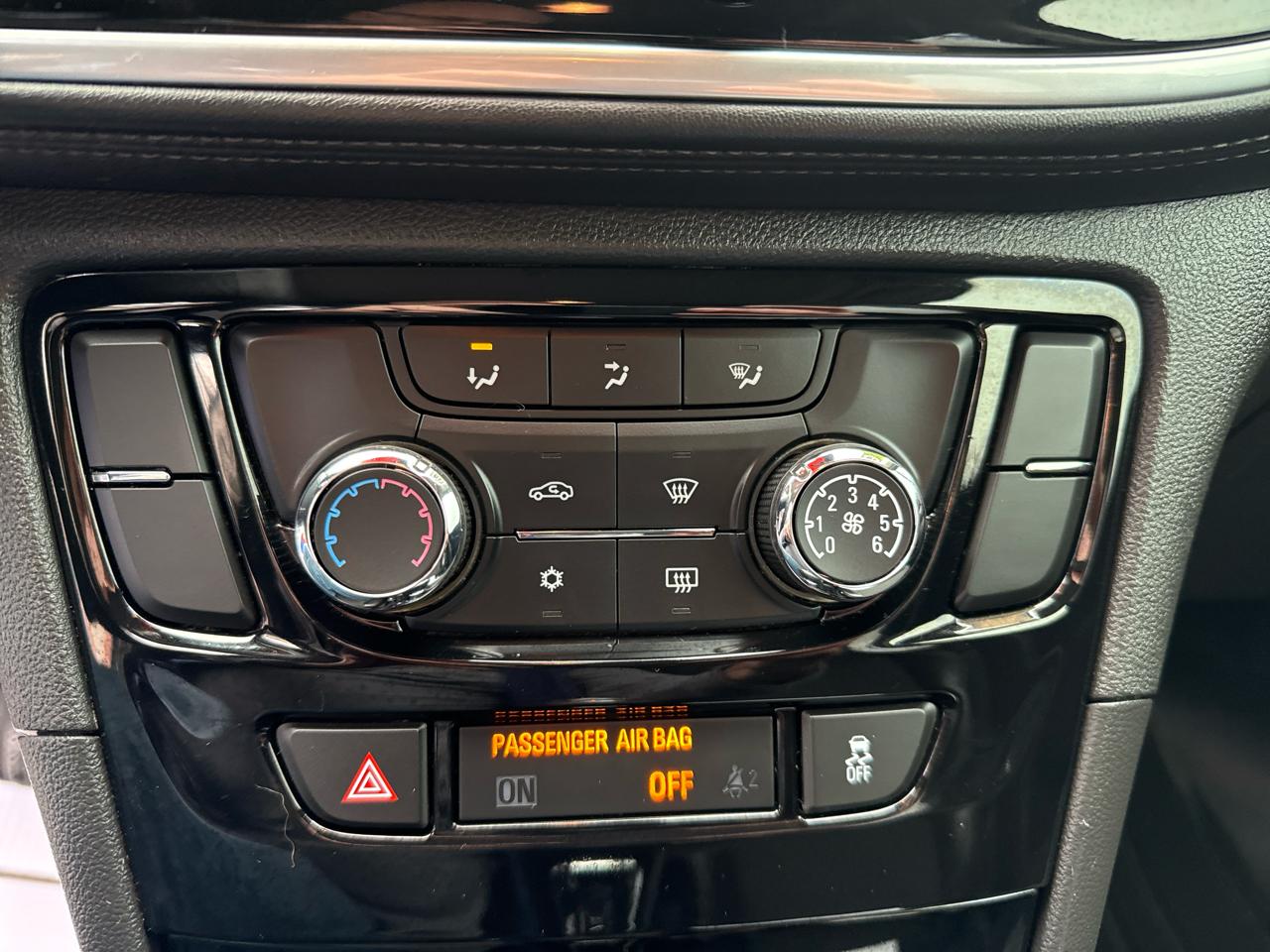 Buick Encore FWD 4dr Preferred 2019