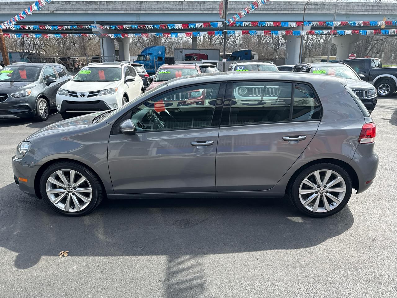 Volkswagen Golf 4dr HB DSG TDI 2013