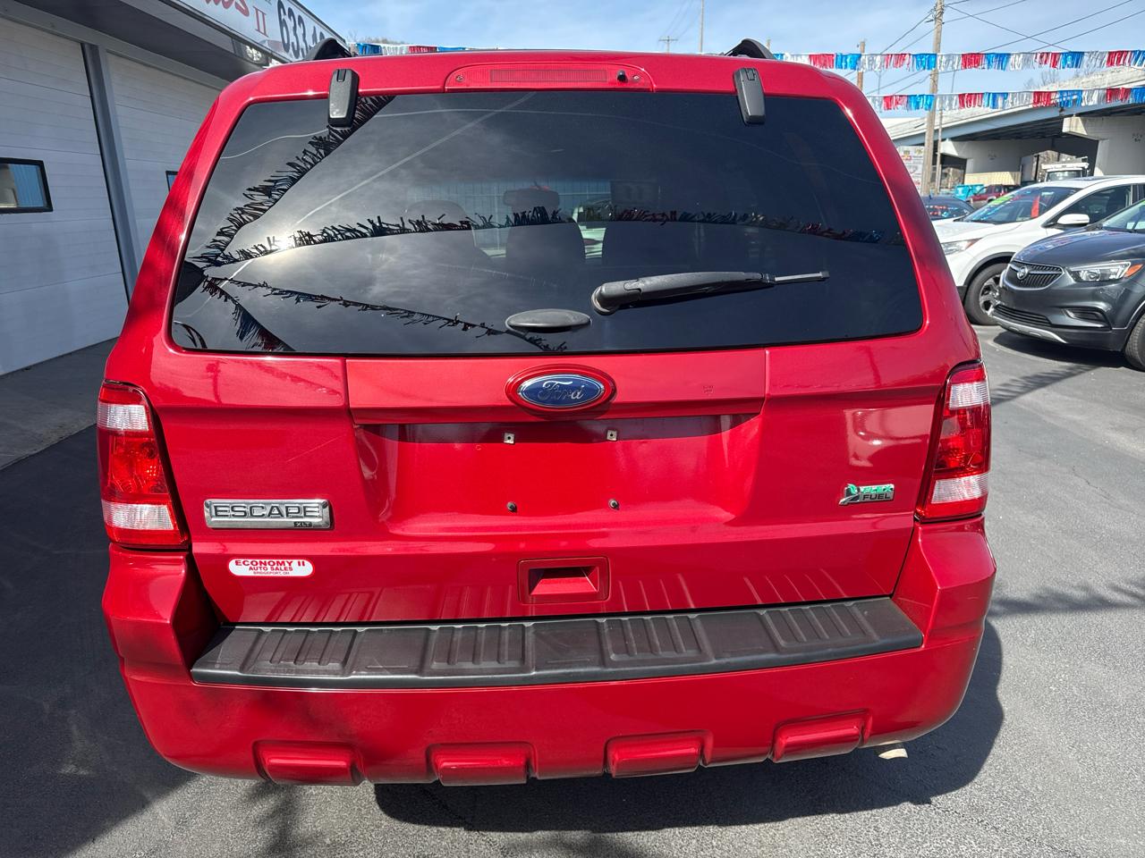 Ford Escape 4WD 4dr XLT 2011