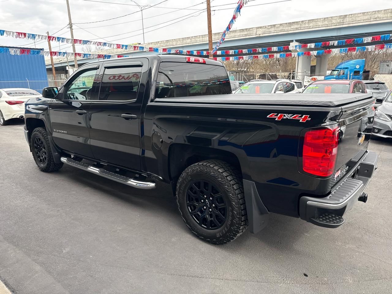 Chevrolet Silverado 1500 4WD Crew Cab 143.5" LT w/1LT 2014