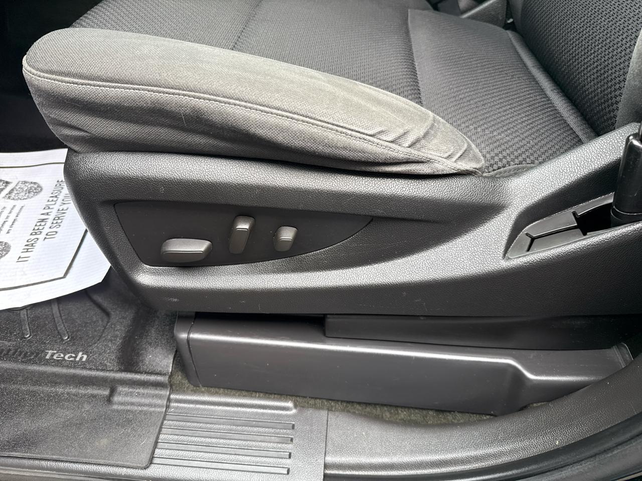 Chevrolet Silverado 1500 4WD Crew Cab 143.5" LT w/1LT 2014