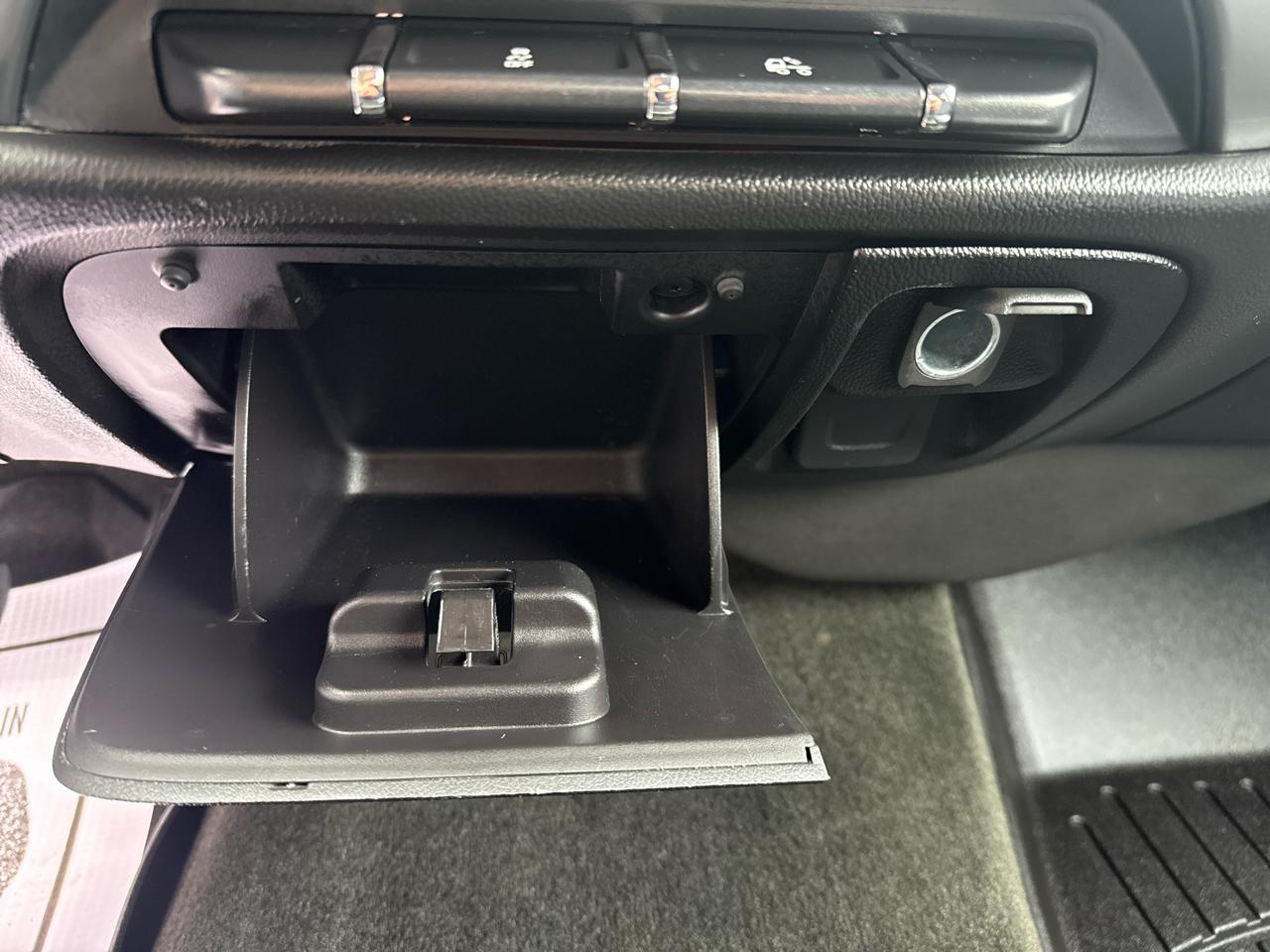 Chevrolet Silverado 1500 4WD Crew Cab 143.5" LT w/1LT 2014