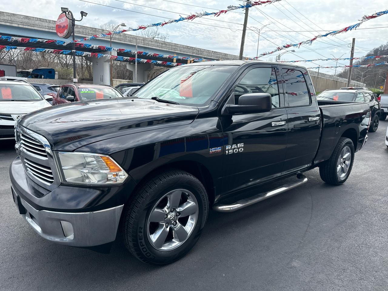 RAM 1500 2WD Quad Cab 140.5" Big Horn 2013