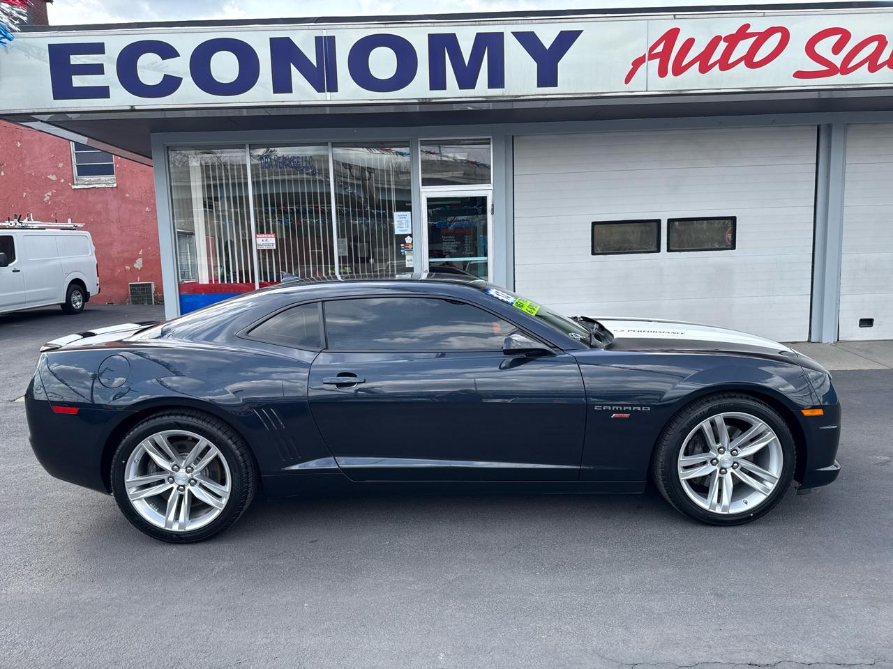 Chevrolet Camaro 2dr Cpe SS w/2SS 2013