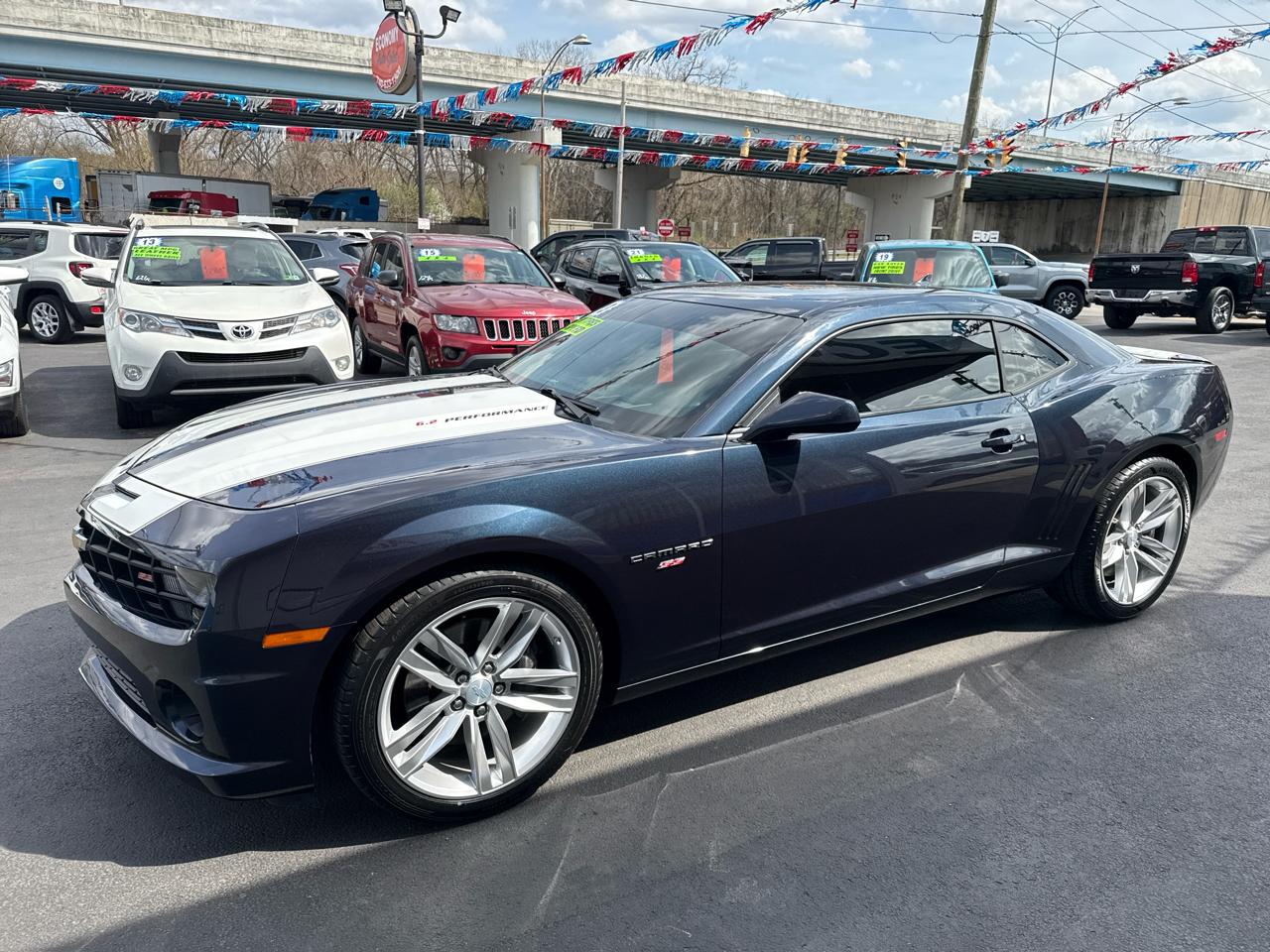 Chevrolet Camaro 2dr Cpe SS w/2SS 2013