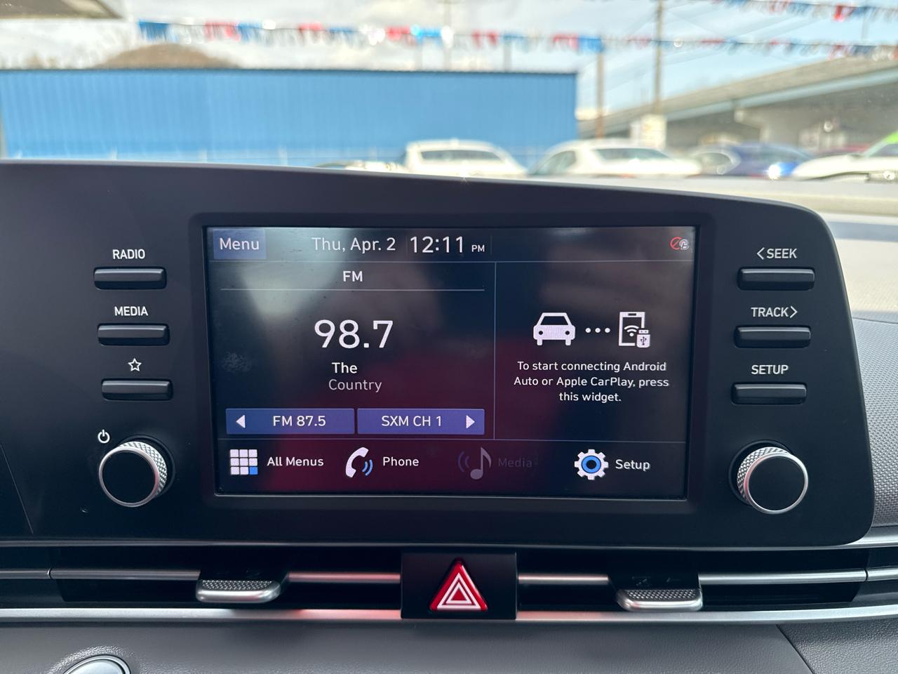 Hyundai Elantra SEL IVT 2021