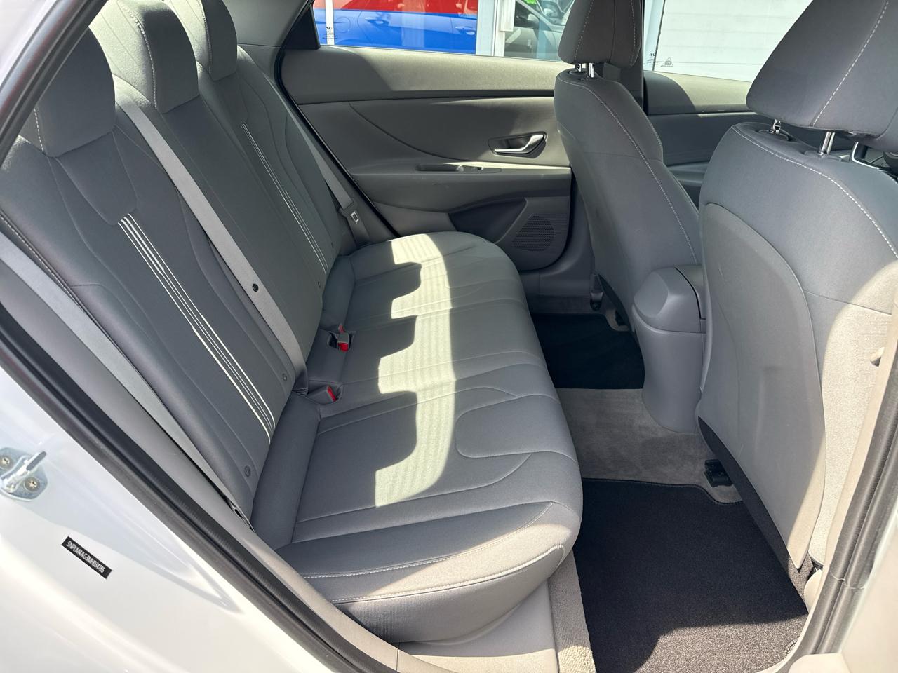 Hyundai Elantra SEL IVT 2021