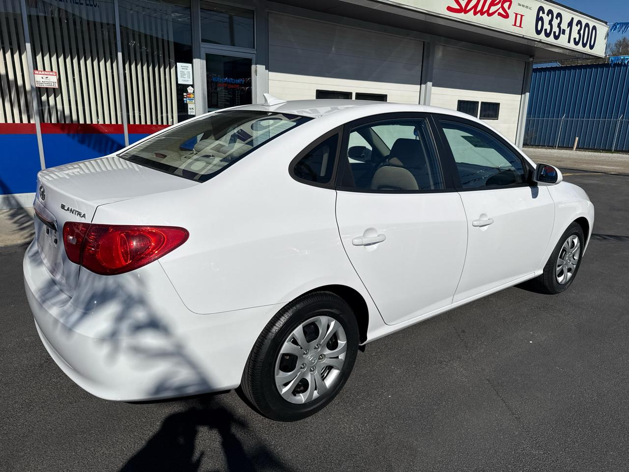 Hyundai Elantra 4dr Sdn Auto GLS PZEV 2010