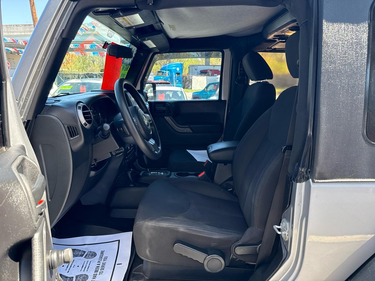 Jeep Wrangler 4WD 2dr Sport 2015