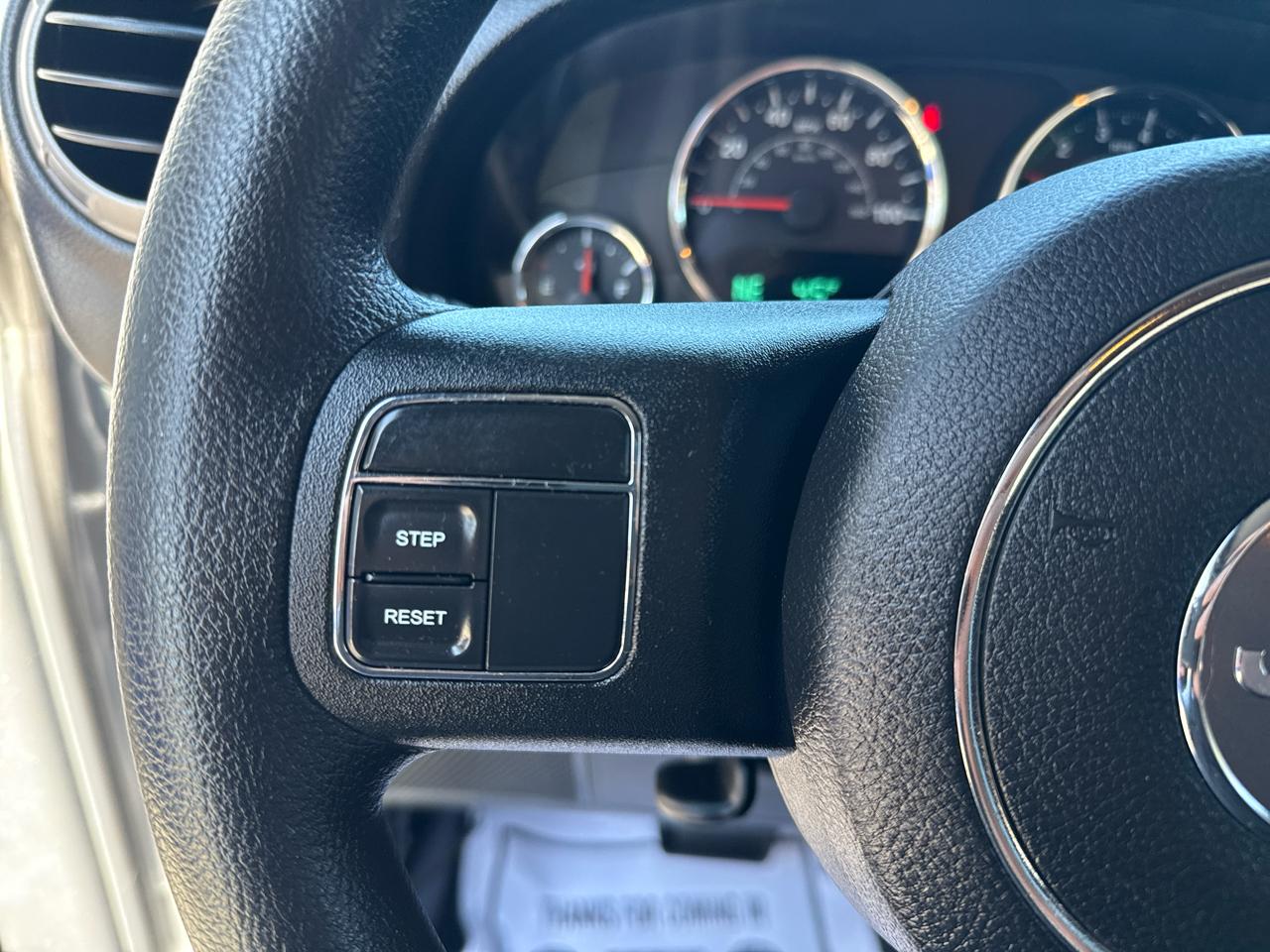 Jeep Wrangler 4WD 2dr Sport 2015