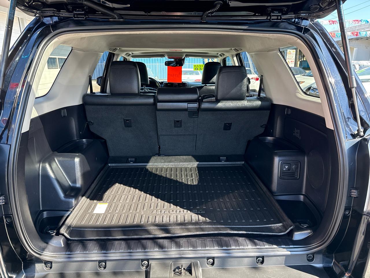 Toyota 4Runner Nightshade 4WD (Natl) 2021