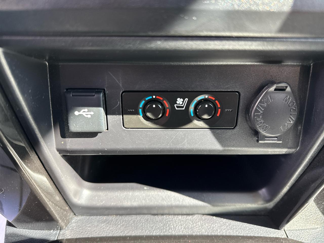 Toyota 4Runner Nightshade 4WD (Natl) 2021