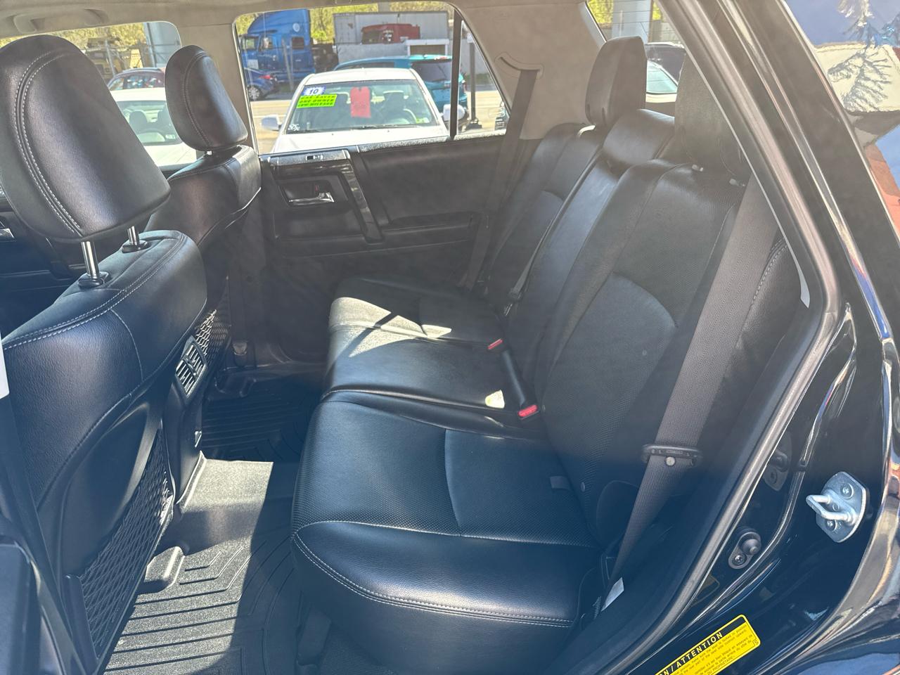 Toyota 4Runner Nightshade 4WD (Natl) 2021