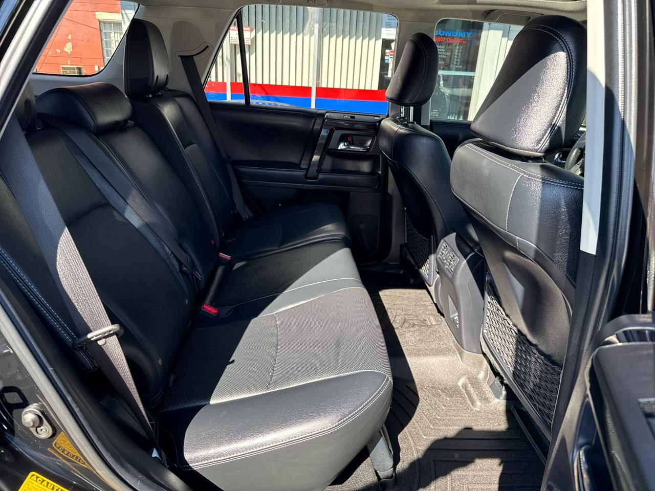 Toyota 4Runner Nightshade 4WD (Natl) 2021