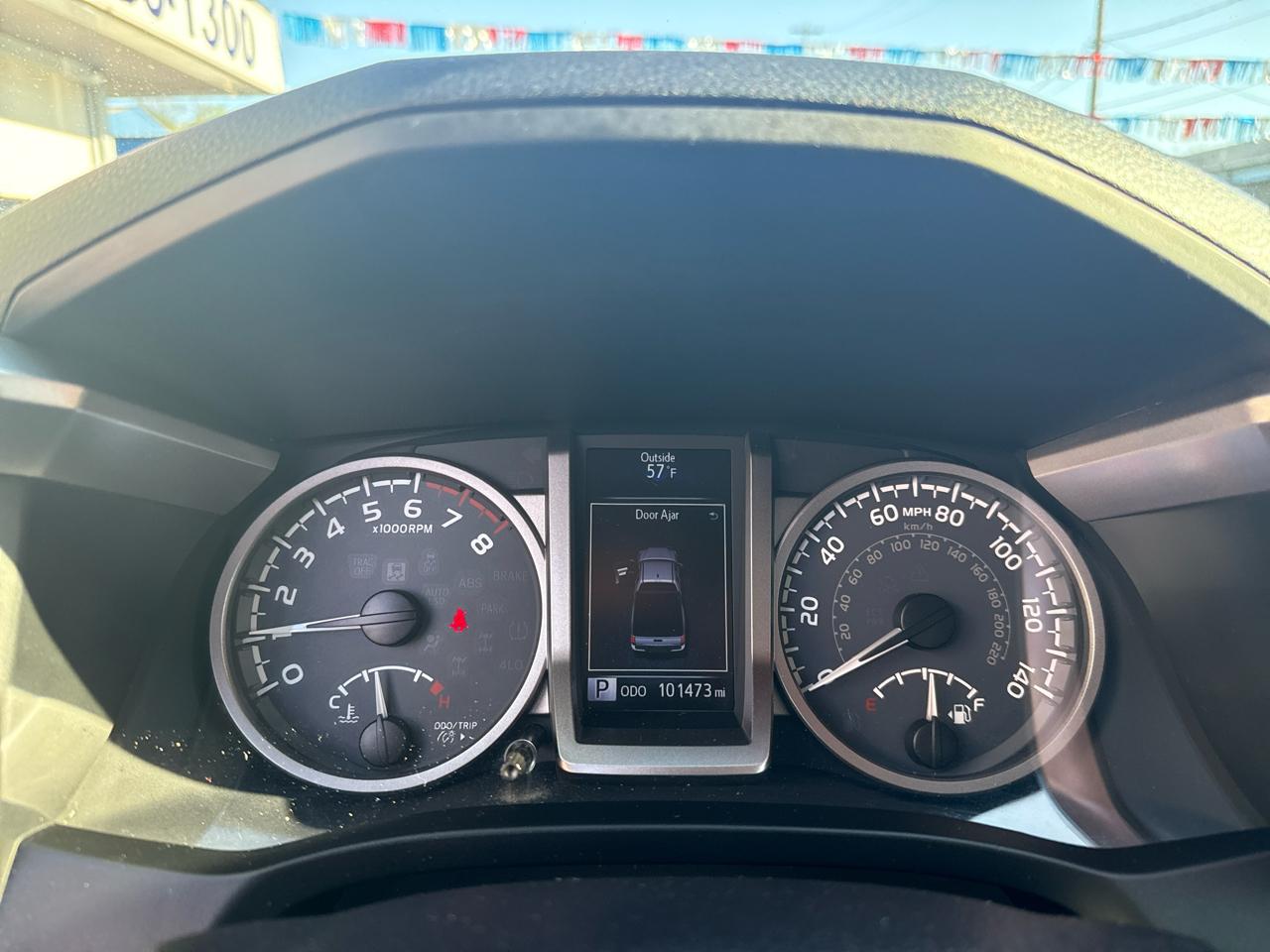 Toyota Tacoma 4WD Access Cab V6 AT SR5 (Natl) 2016