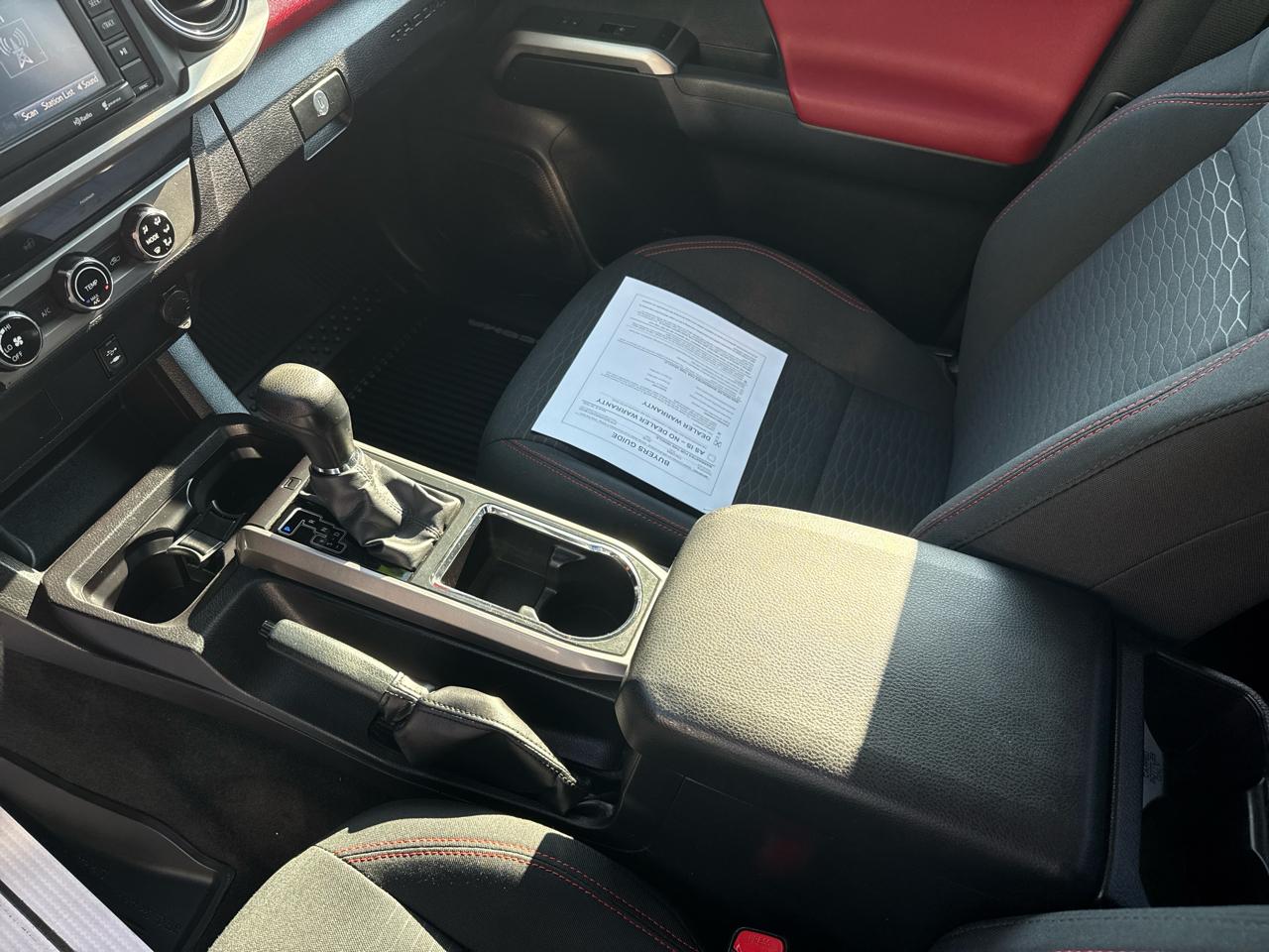 Toyota Tacoma 4WD Access Cab V6 AT SR5 (Natl) 2016