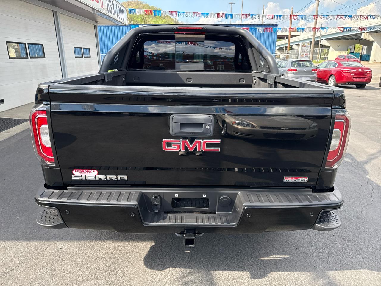 GMC Sierra 1500 4WD Double Cab 143.5" SLT 2017