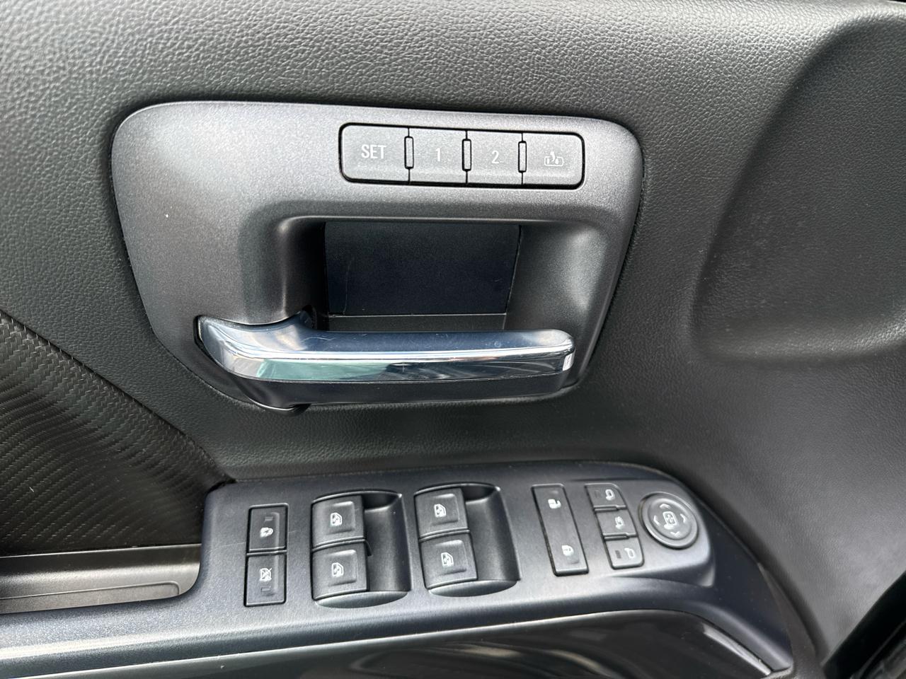 GMC Sierra 1500 4WD Double Cab 143.5" SLT 2017