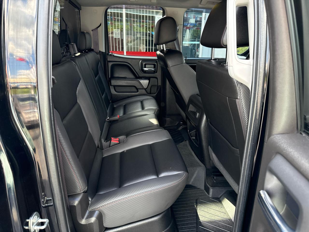 GMC Sierra 1500 4WD Double Cab 143.5" SLT 2017