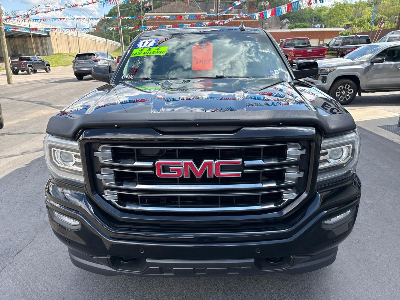 GMC Sierra 1500 4WD Double Cab 143.5" SLT 2017