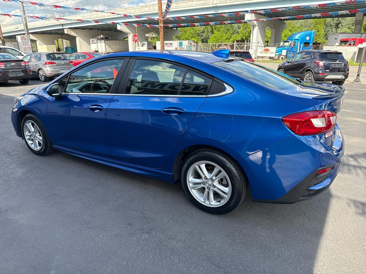 Chevrolet Cruze 4dr Sdn Auto LT 2016