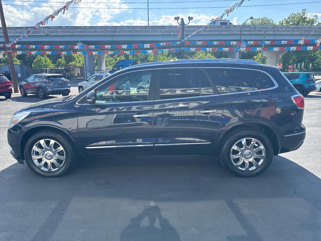 Buick Enclave AWD 4dr Leather 2017