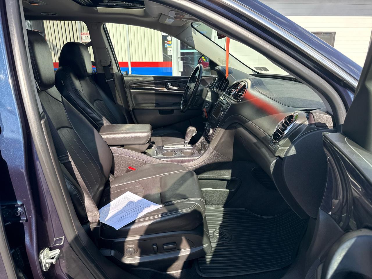 Buick Enclave AWD 4dr Leather 2017