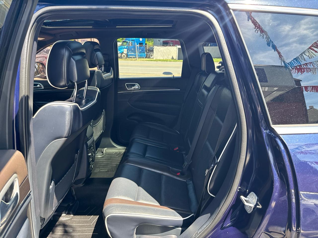 Jeep Grand Cherokee 4WD 4dr Overland 2014