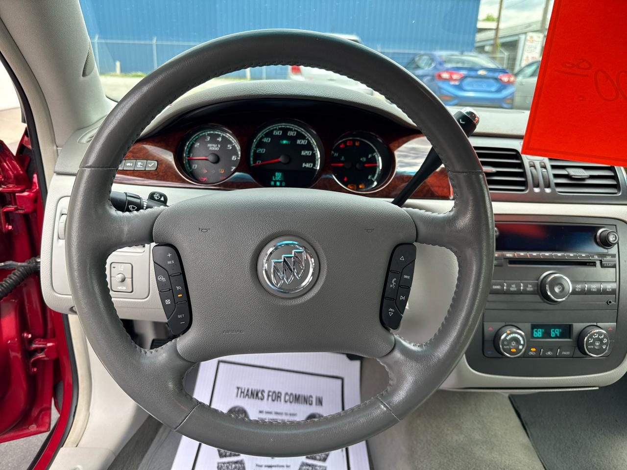 Buick Lucerne 4dr Sdn CXL Premium 2011