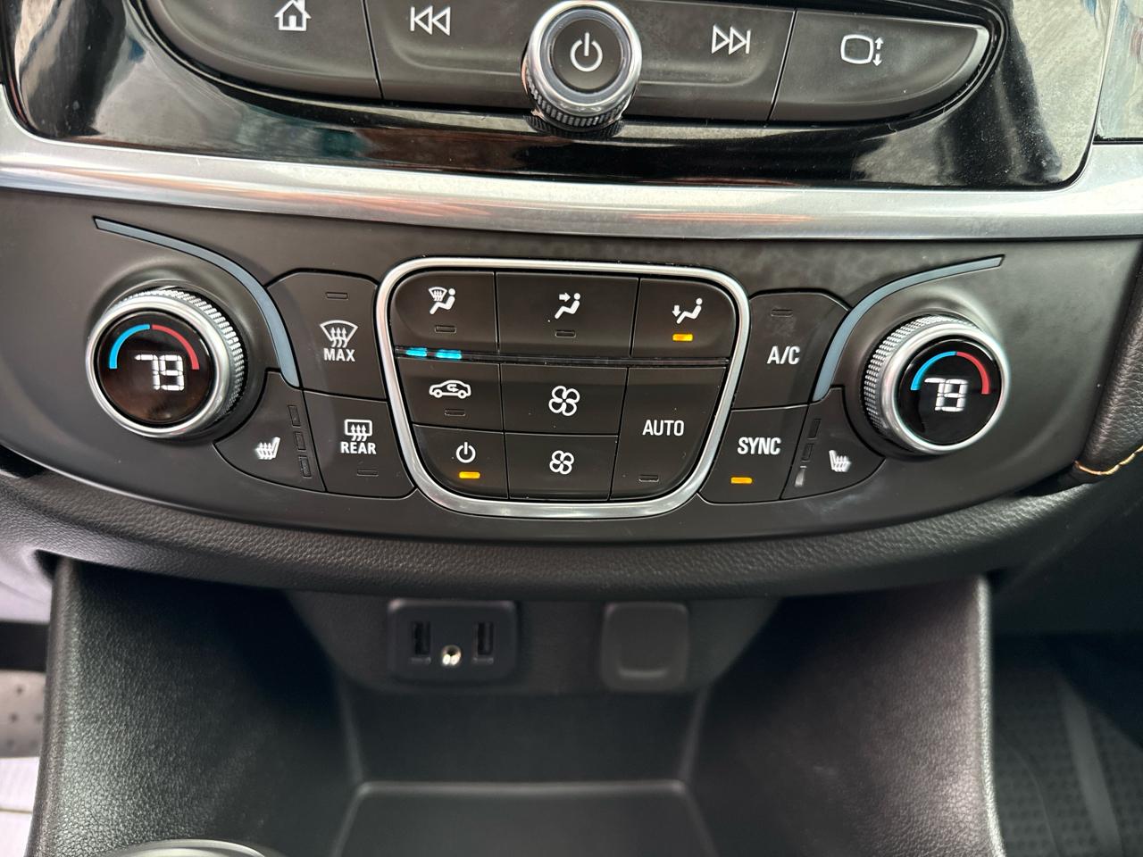 Chevrolet Traverse AWD 4dr LT Leather w/3LT 2019