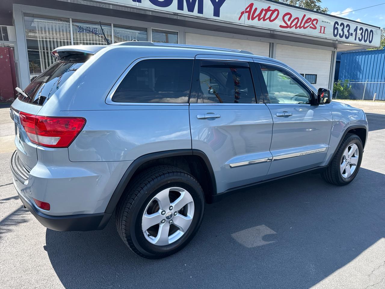Jeep Grand Cherokee 4WD 4dr Laredo 2012