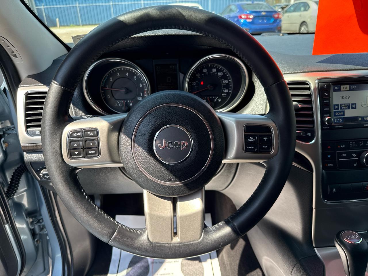 Jeep Grand Cherokee 4WD 4dr Laredo 2012