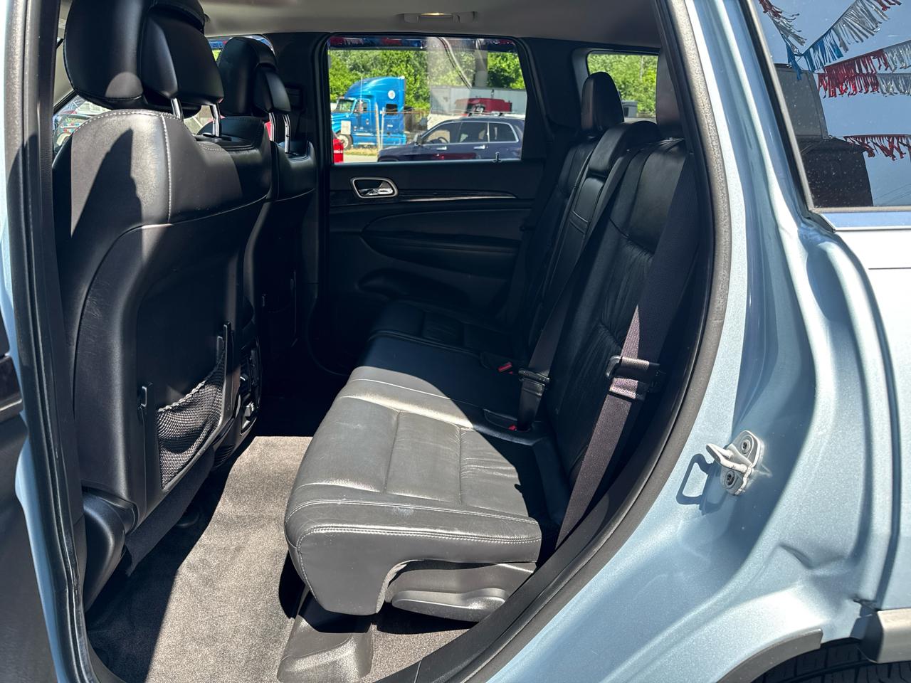 Jeep Grand Cherokee 4WD 4dr Laredo 2012
