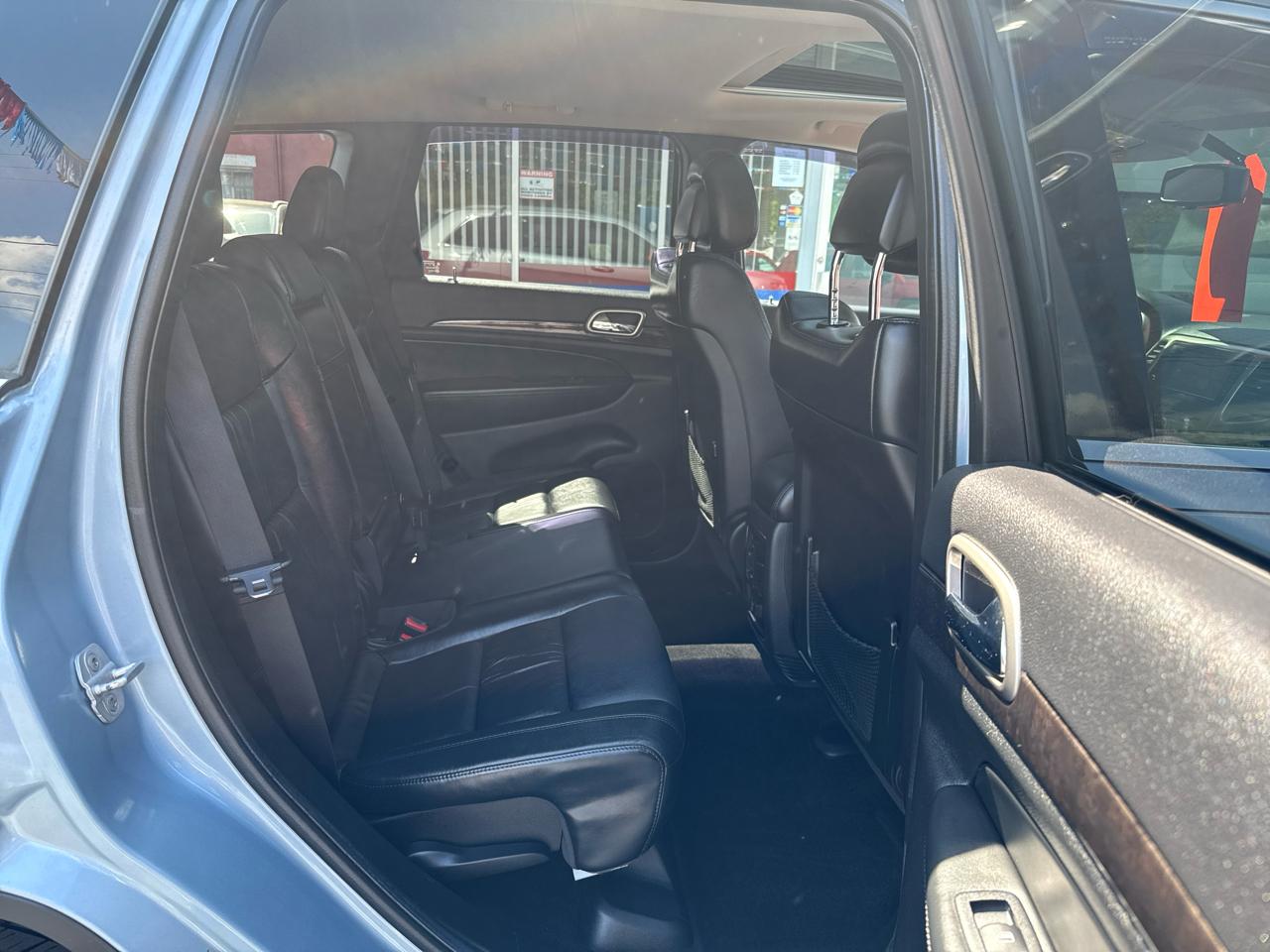 Jeep Grand Cherokee 4WD 4dr Laredo 2012