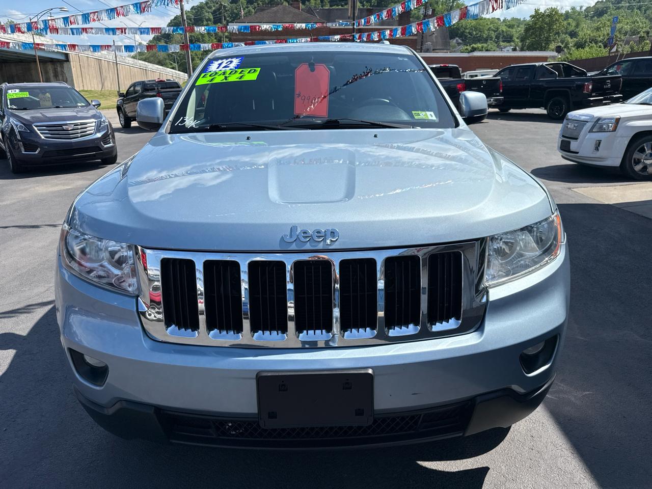 Jeep Grand Cherokee 4WD 4dr Laredo 2012