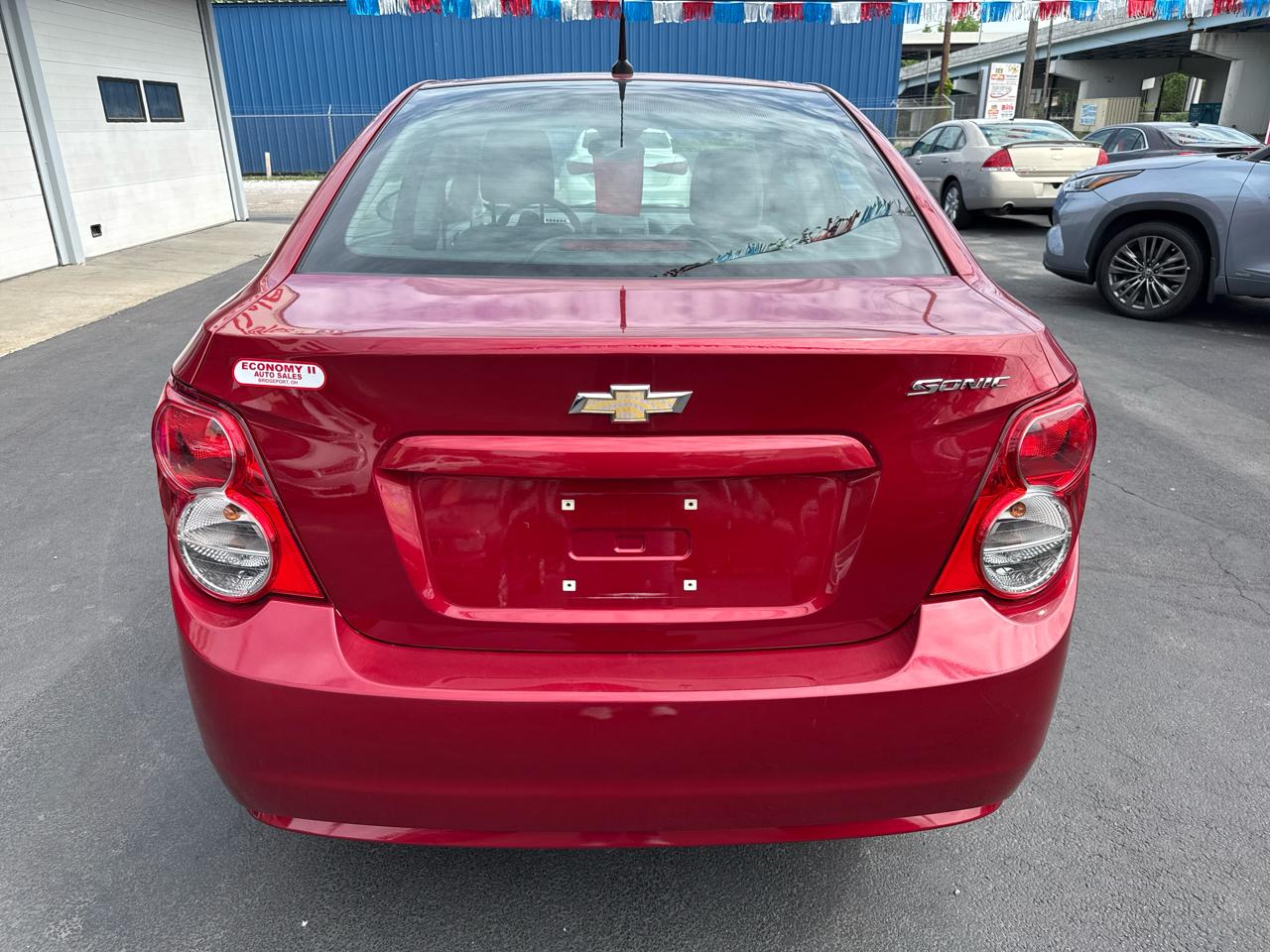 Chevrolet Sonic 4dr Sdn LS 2LS 2012