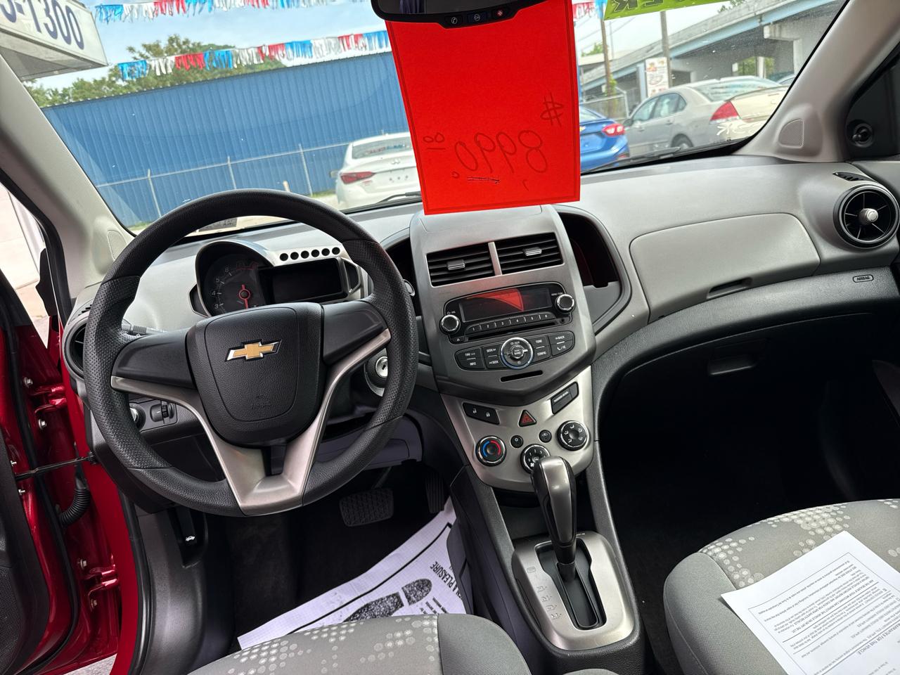 Chevrolet Sonic 4dr Sdn LS 2LS 2012