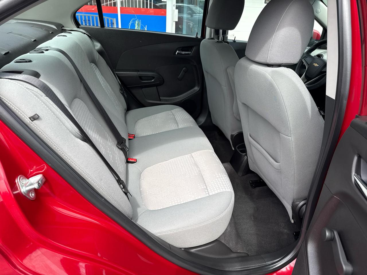 Chevrolet Sonic 4dr Sdn LS 2LS 2012