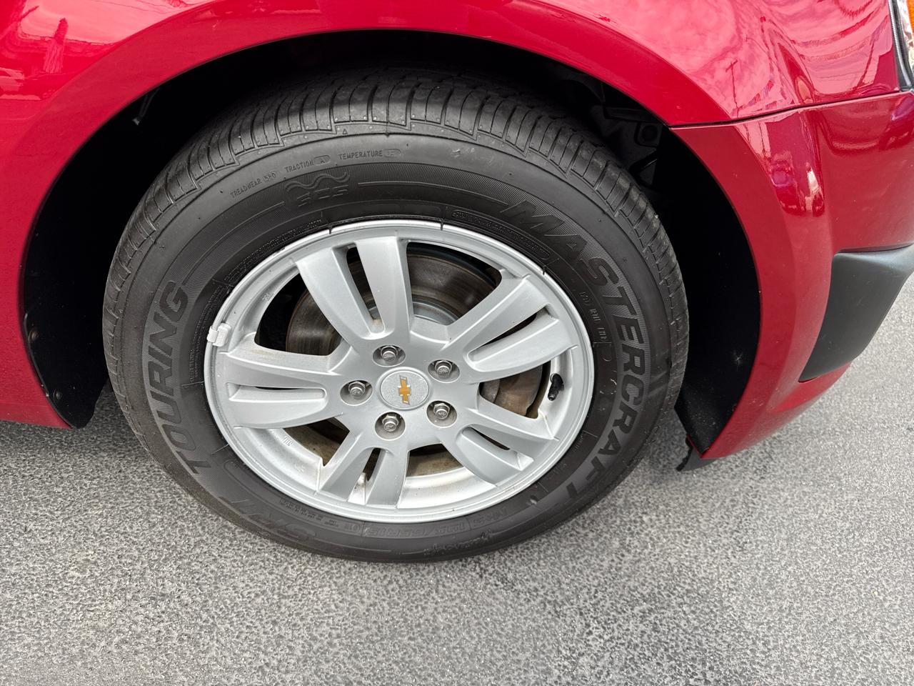 Chevrolet Sonic 4dr Sdn LS 2LS 2012