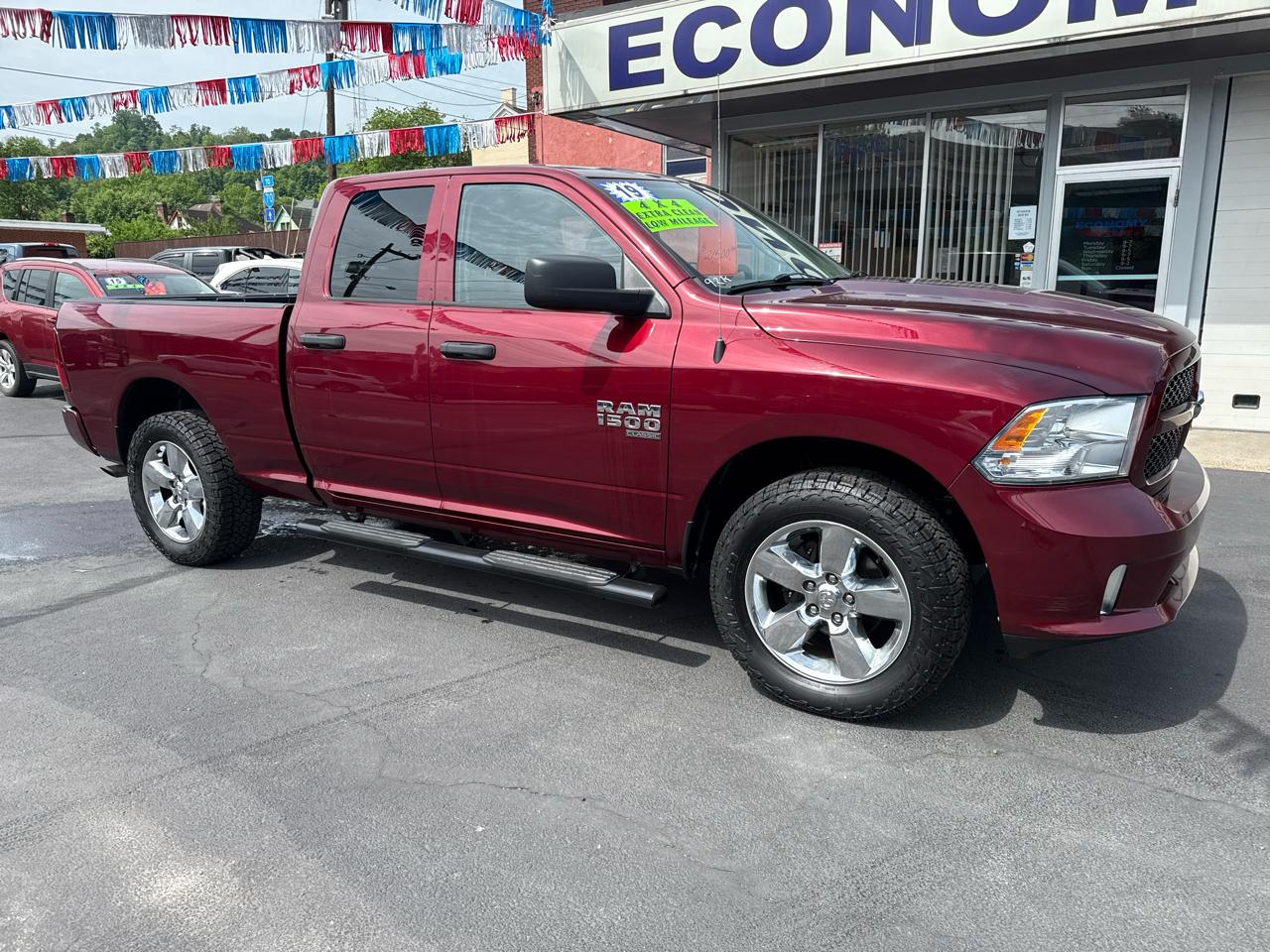 2019 RAM 1500 Classic Express 4x4 Quad Cab 6'4" Box