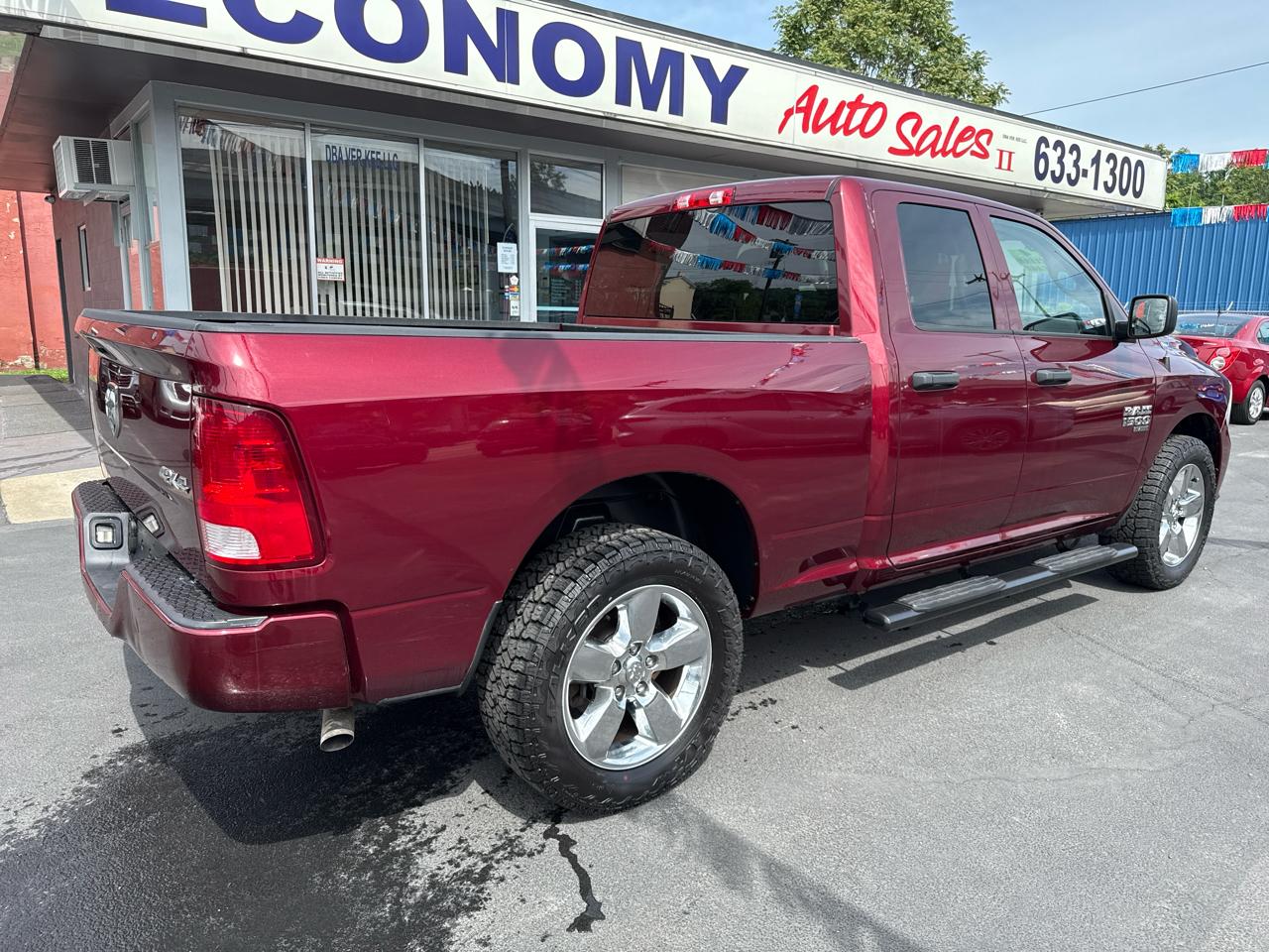 RAM 1500 Classic Express 4x4 Quad Cab 6'4" Box 2019
