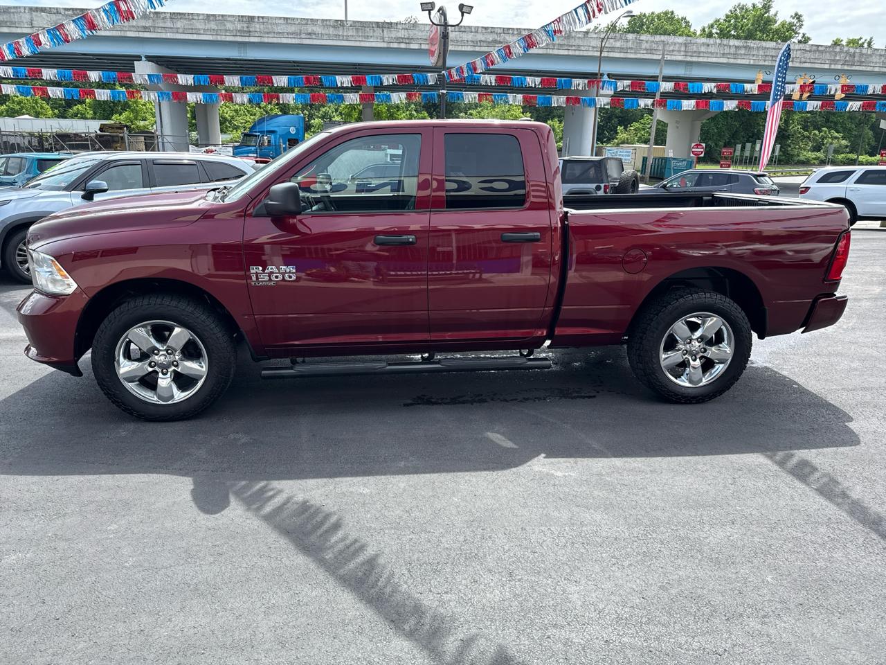 RAM 1500 Classic Express 4x4 Quad Cab 6'4" Box 2019