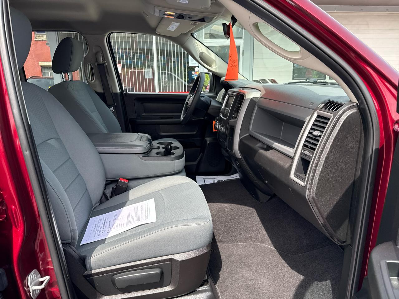 RAM 1500 Classic Express 4x4 Quad Cab 6'4" Box 2019