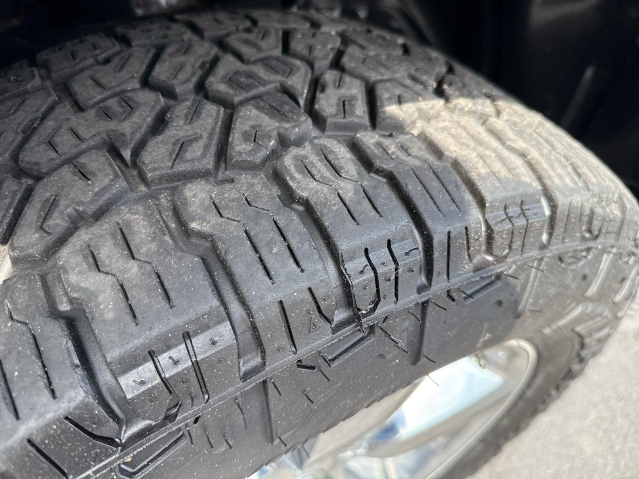 RAM 1500 Classic Express 4x4 Quad Cab 6'4" Box 2019
