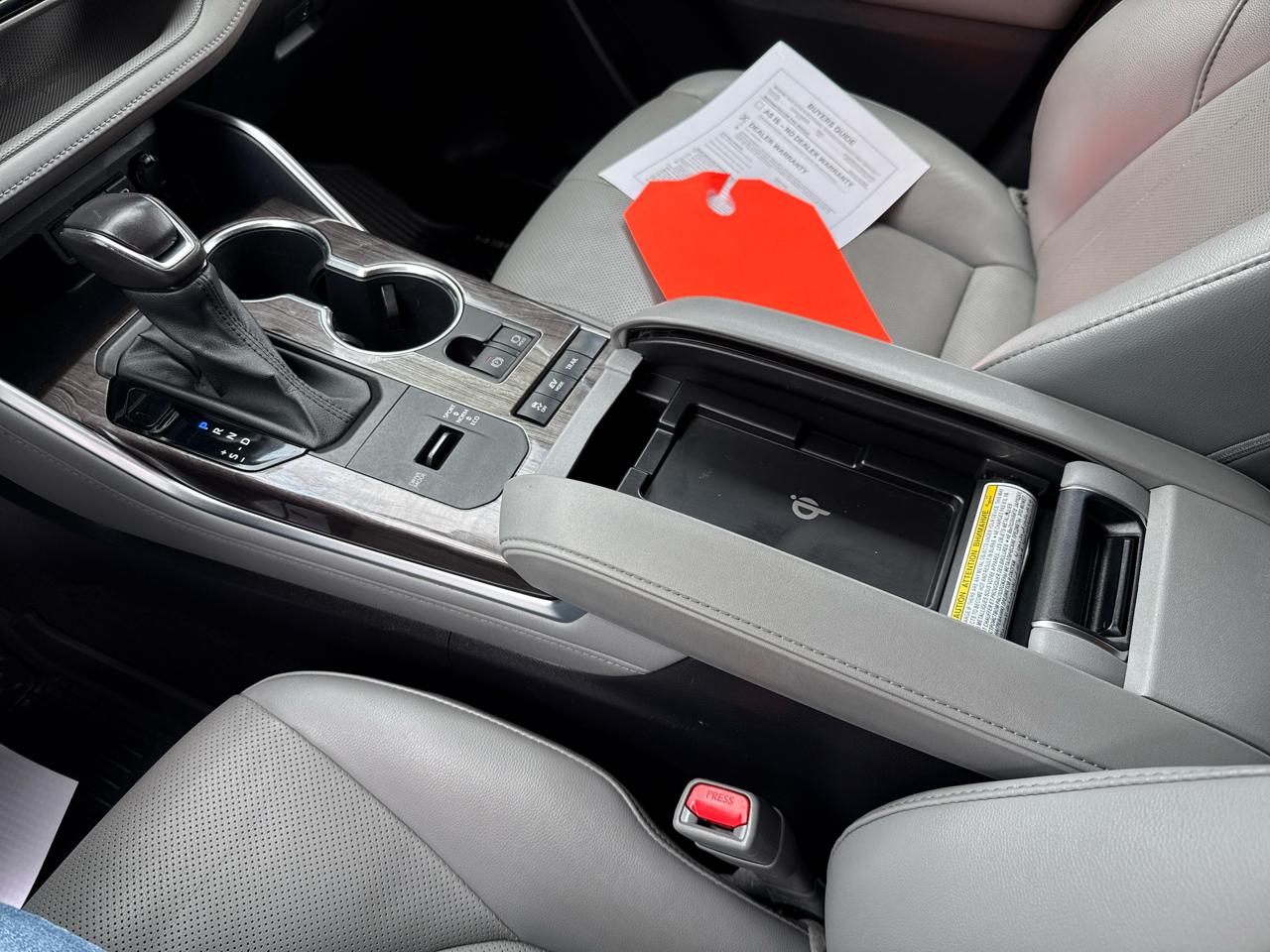 Toyota Highlander Hybrid Limited AWD (Natl) 2021